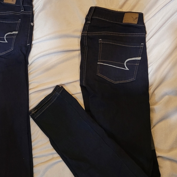 2 PAIRS NWT AMERICAN EAGLE SKINNY JEANS DARK WASH - Picture 8 of 11